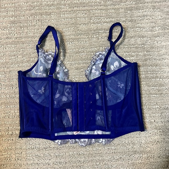 Victoria's Secret Blue and Purple Lace Bra - Picture 5 of 5